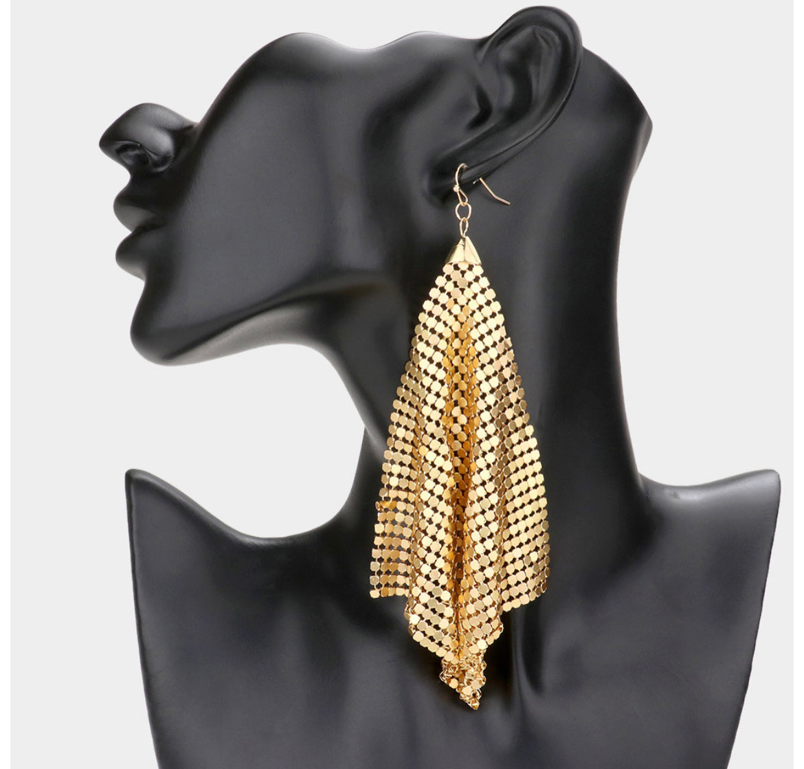 GOLDEN GIRL DROP EARRINGS