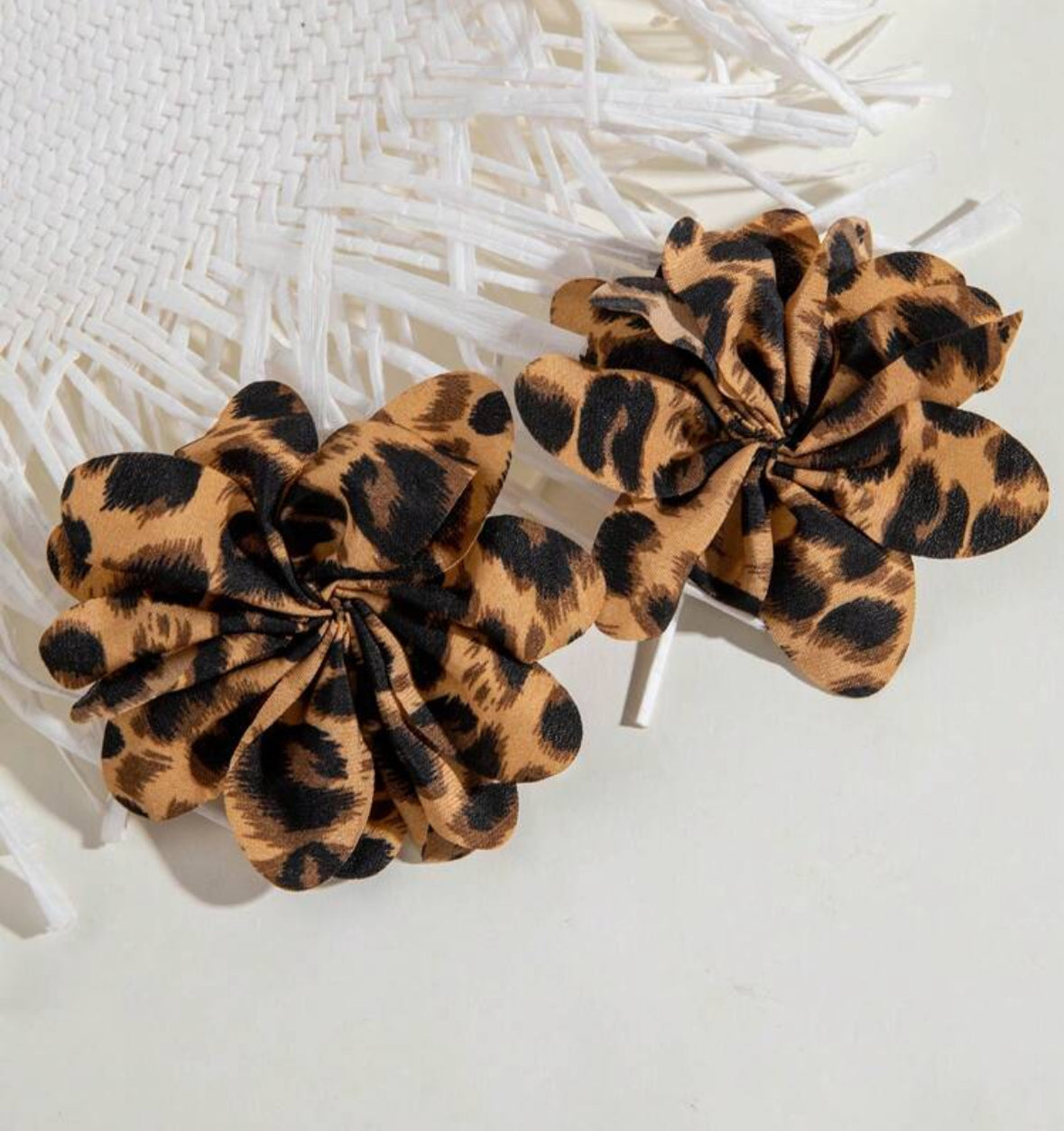 WILD THANG OVERSIZED STUD EARRINGS