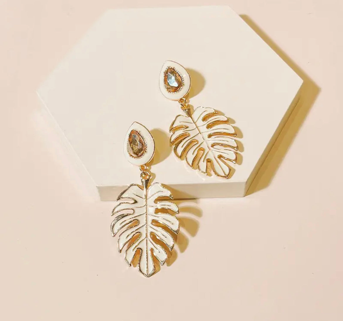 TROPICAL VIBES STATEMENT EARRINGS