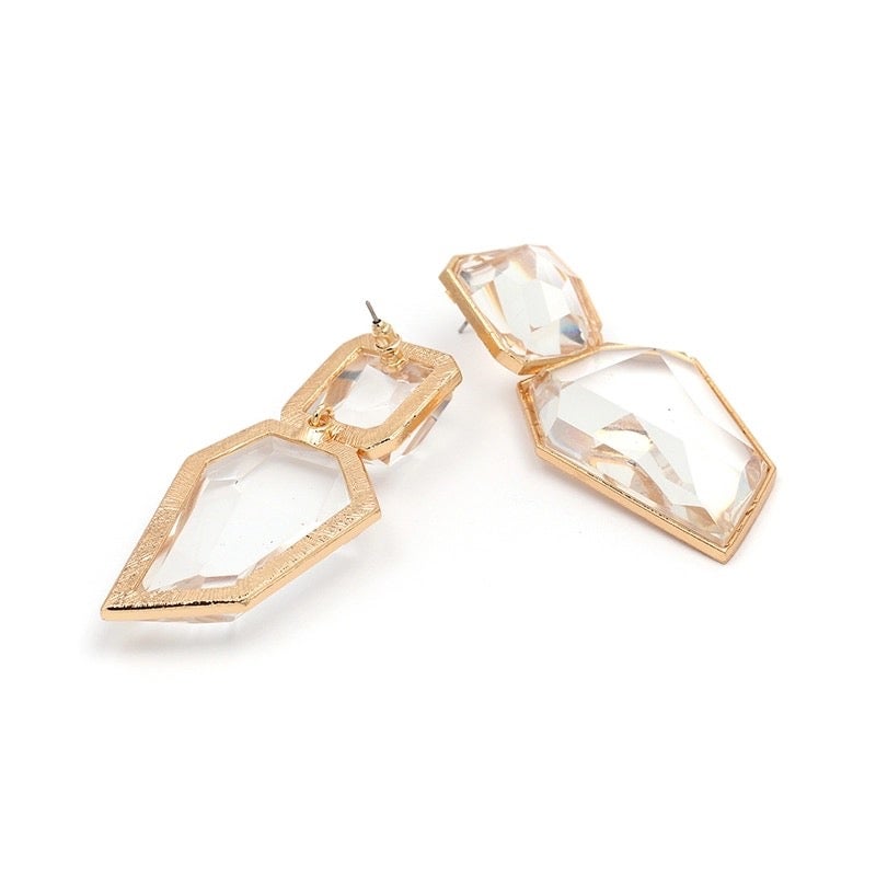 GLASSY DROP EARRINGS