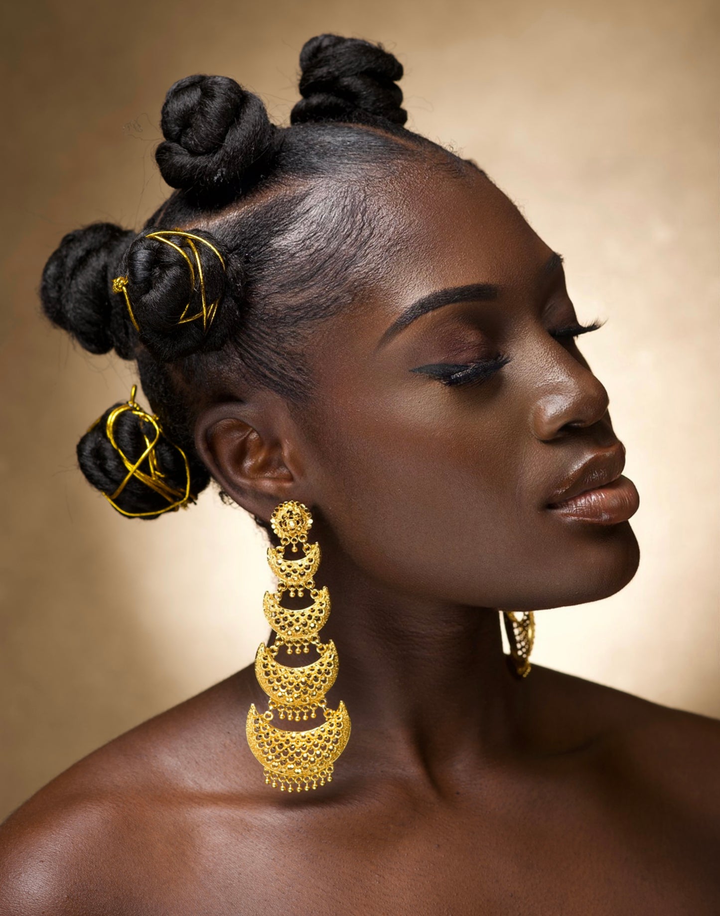 SUMIYAH STATEMENT EARRINGS