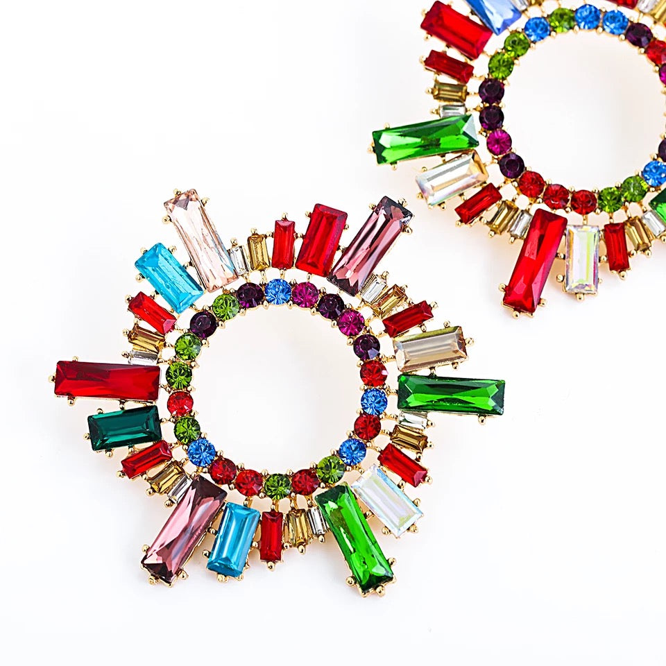 CASSIE OVERSIZED STUD EARRINGS