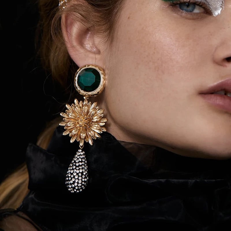 ZOEY STATEMENT EARRINGS
