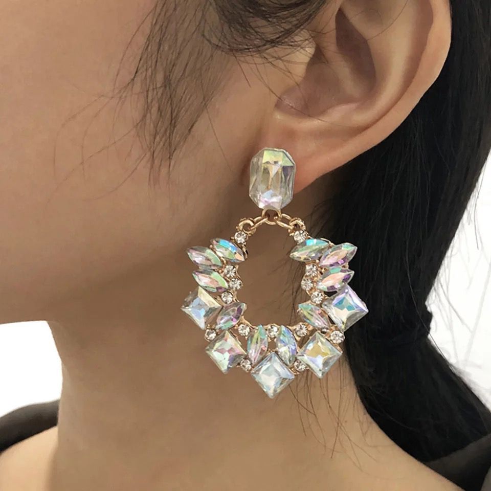AVA STATEMENT EARRINGS