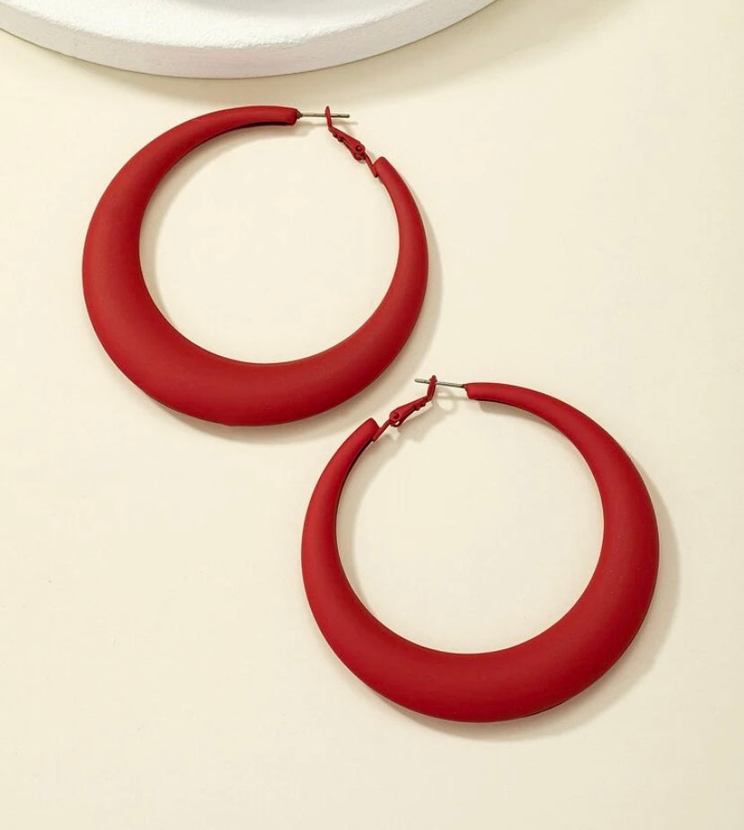 SCARLET HOOP EARRINGS