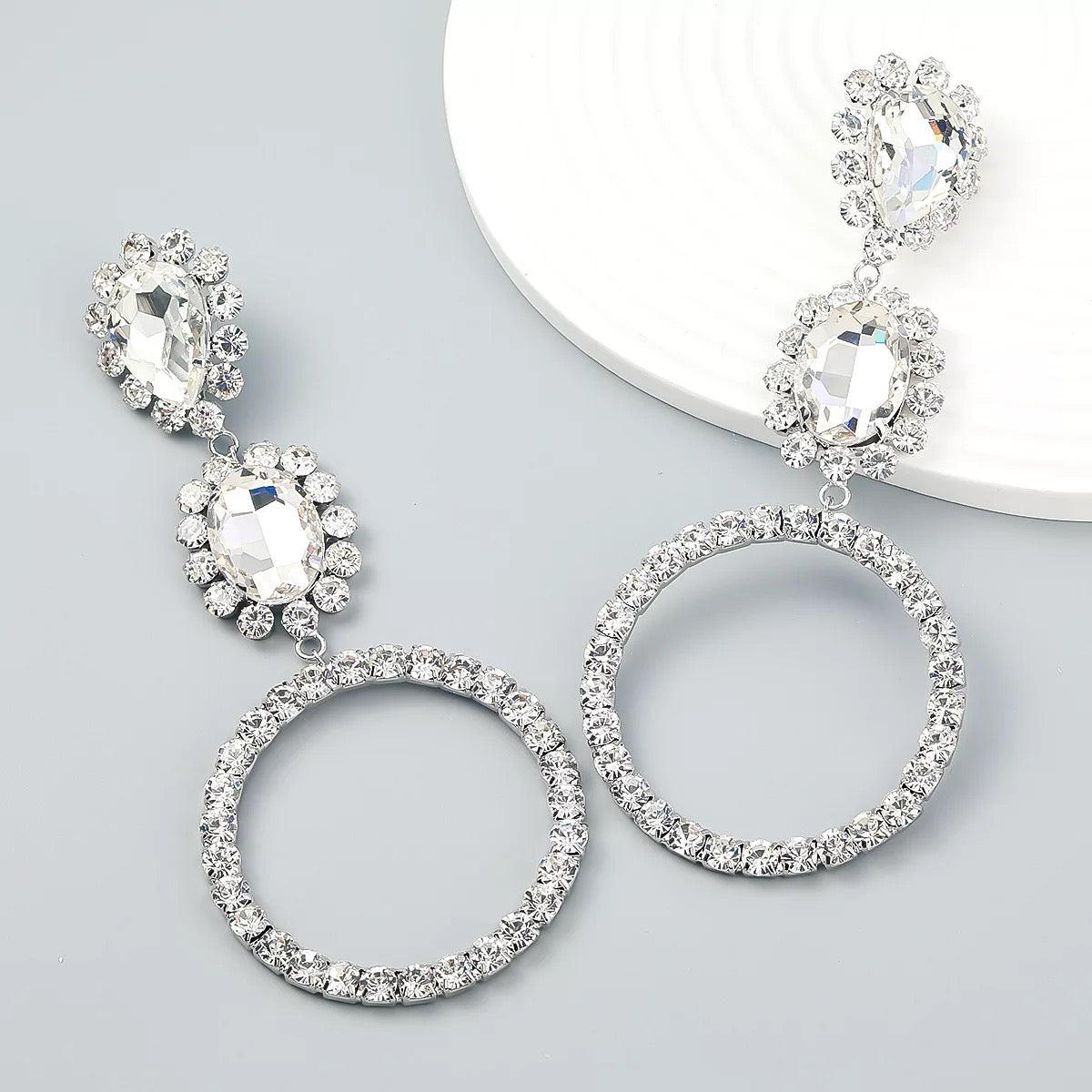MYRA LUXE EARRINGS( Clip-On)