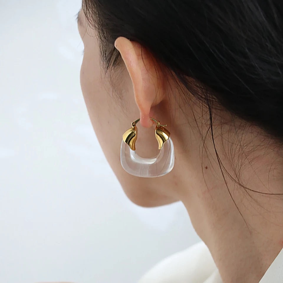 CLARICE CHUNKY HOOPS