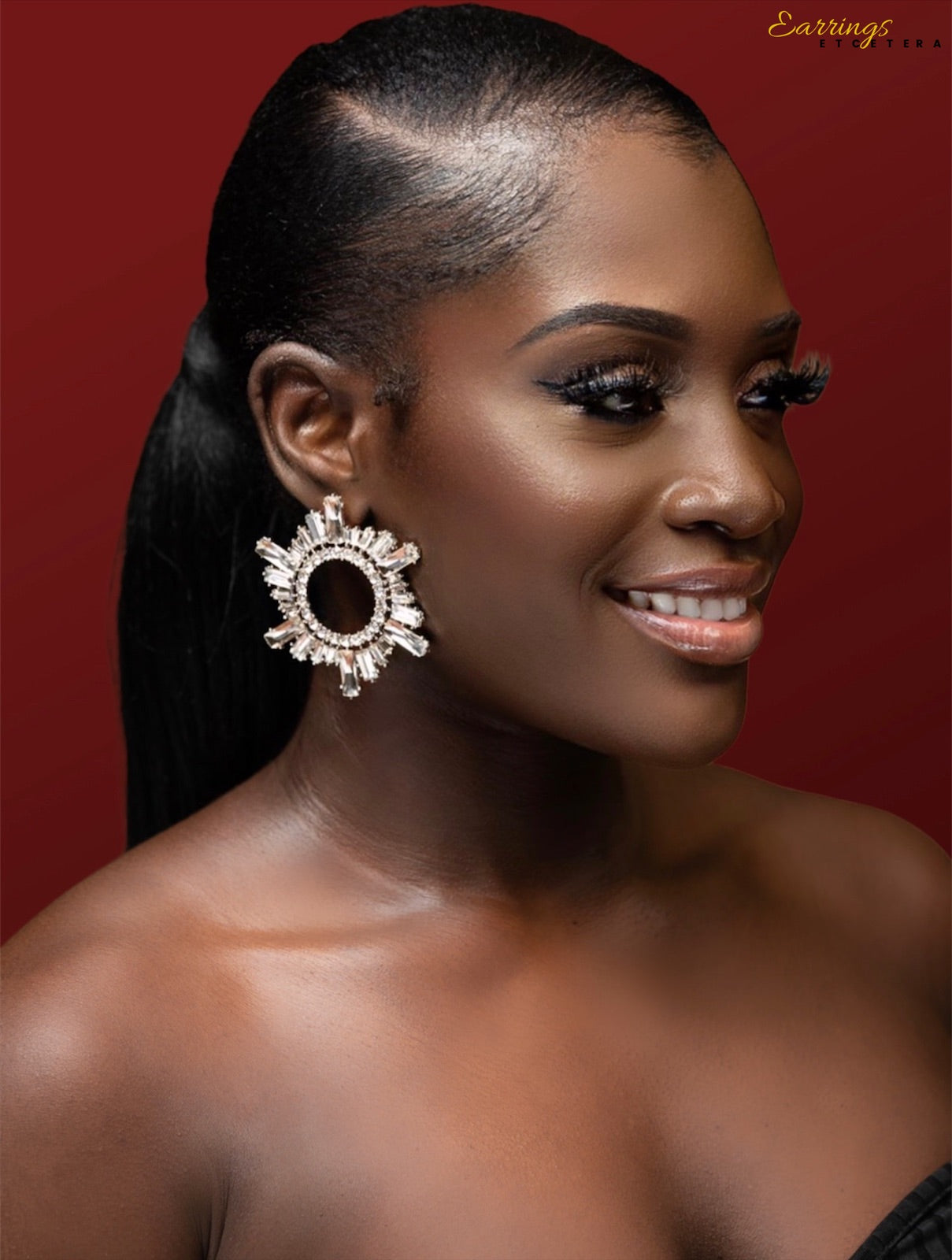 CASSIE OVERSIZED STUD EARRINGS