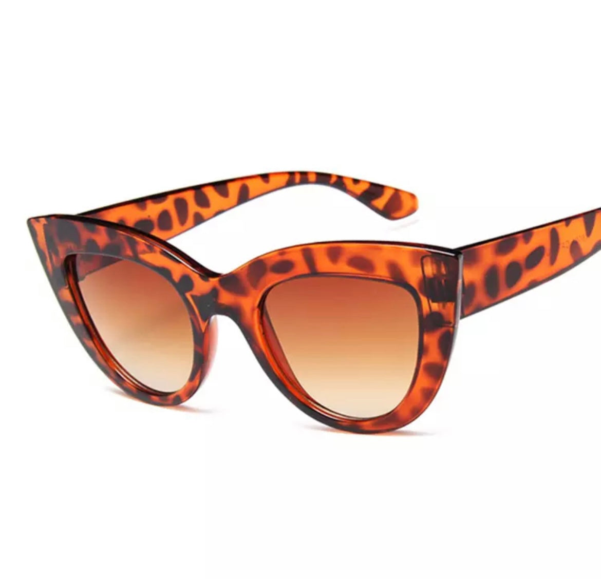 FRAME ME UP SUNGLASSES