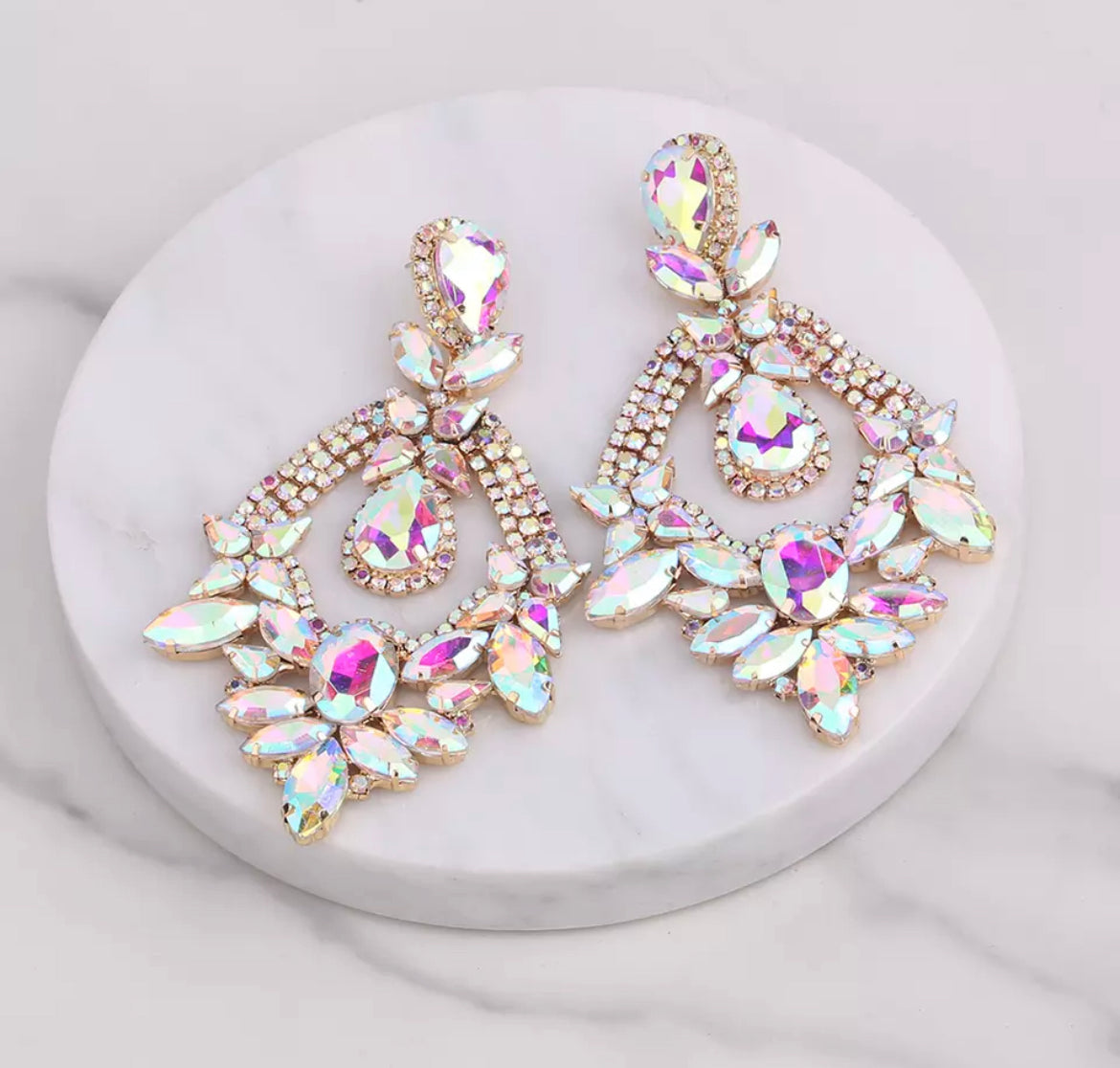 TOYA LUXE EARRINGS(CLIP- ON)