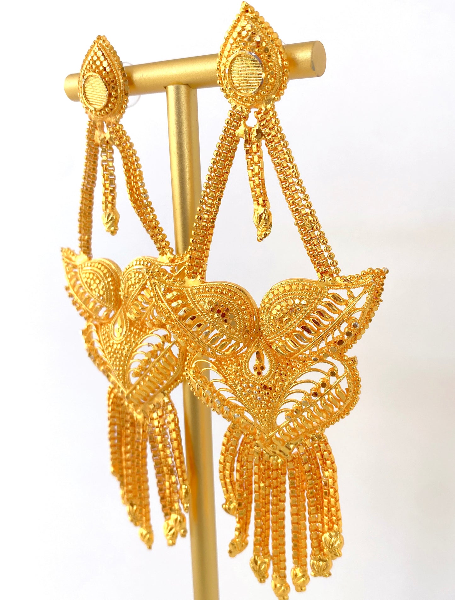 ITZA STATEMENT EARRINGS