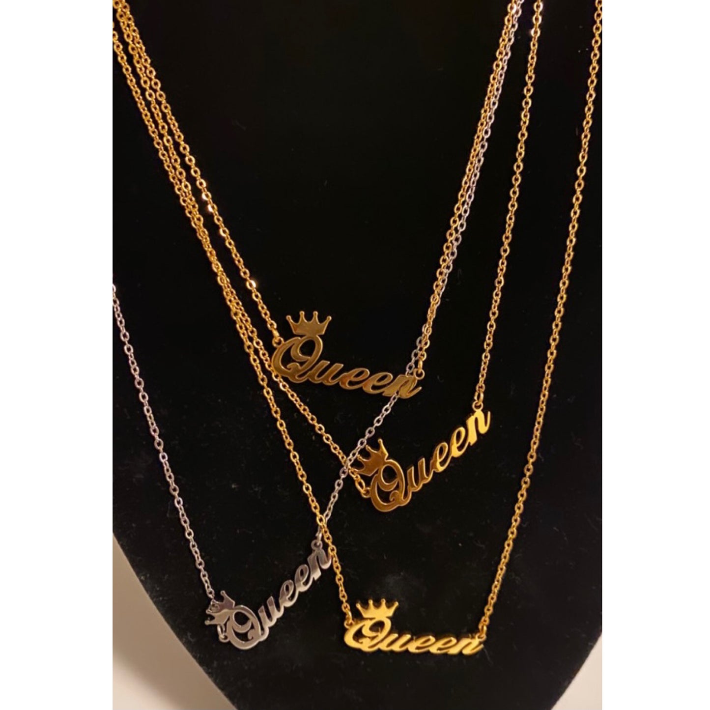 Queen Necklace
