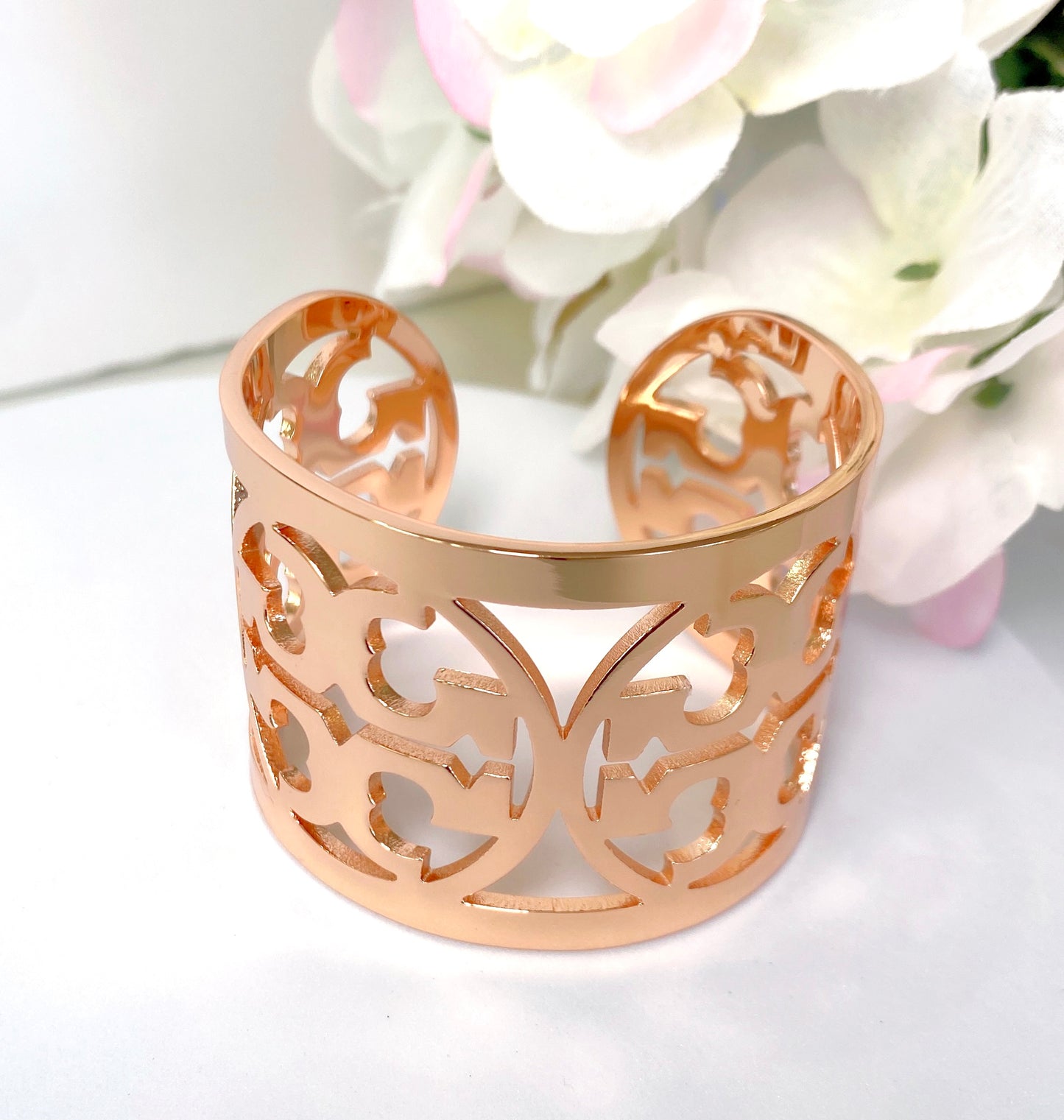 TIA CUFF BRACELET