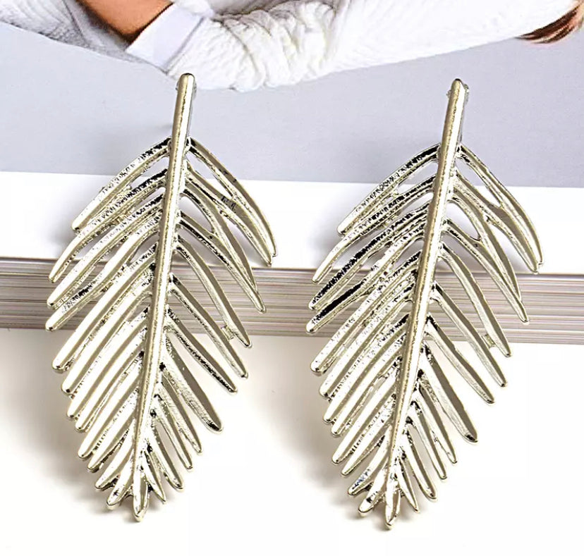 ROYAL PALM STATEMENT EARRINGS