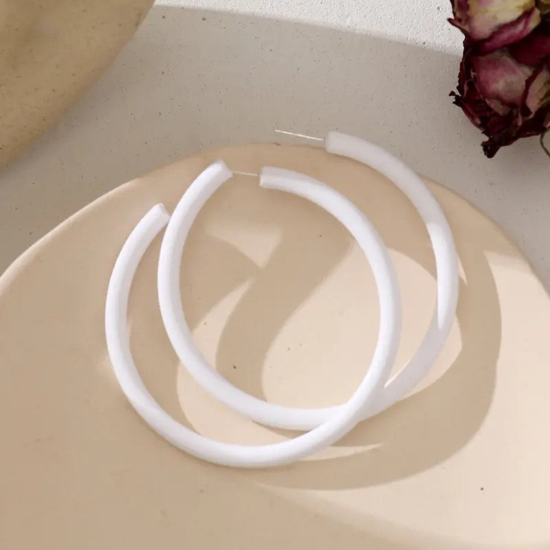 CANDY ACRYLIC HOOP EARRINGS