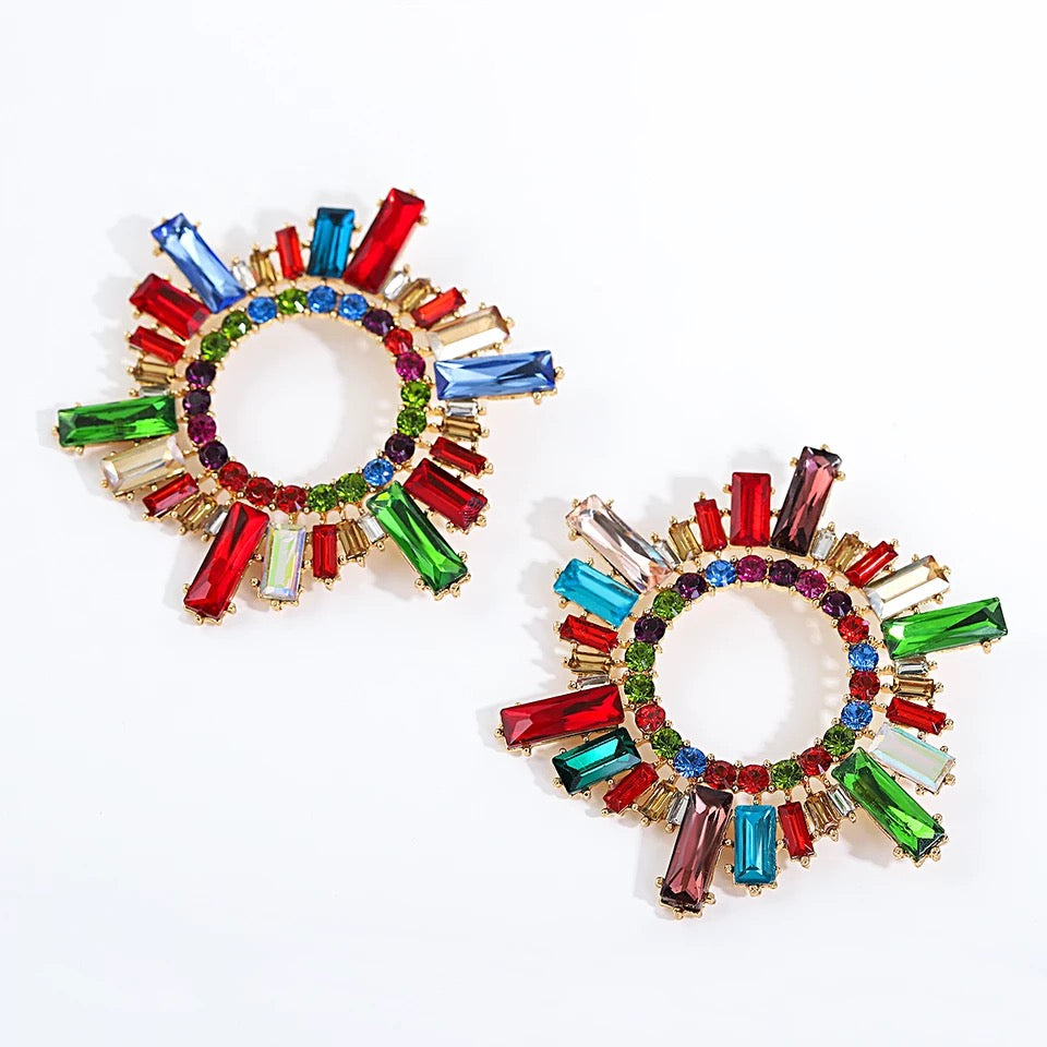 CASSIE OVERSIZED STUD EARRINGS