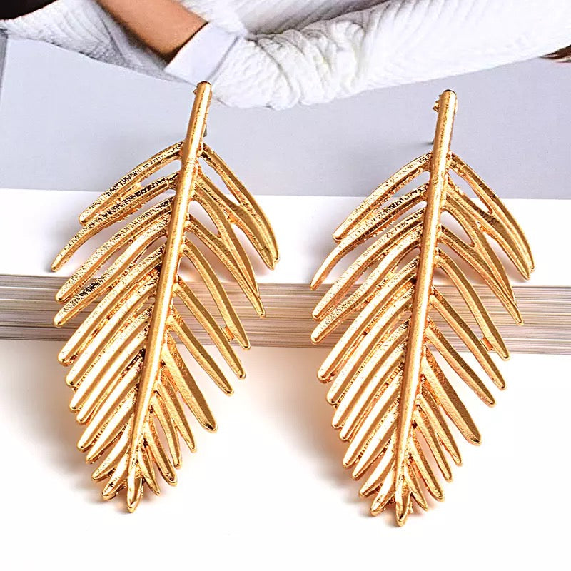 ROYAL PALM STATEMENT EARRINGS