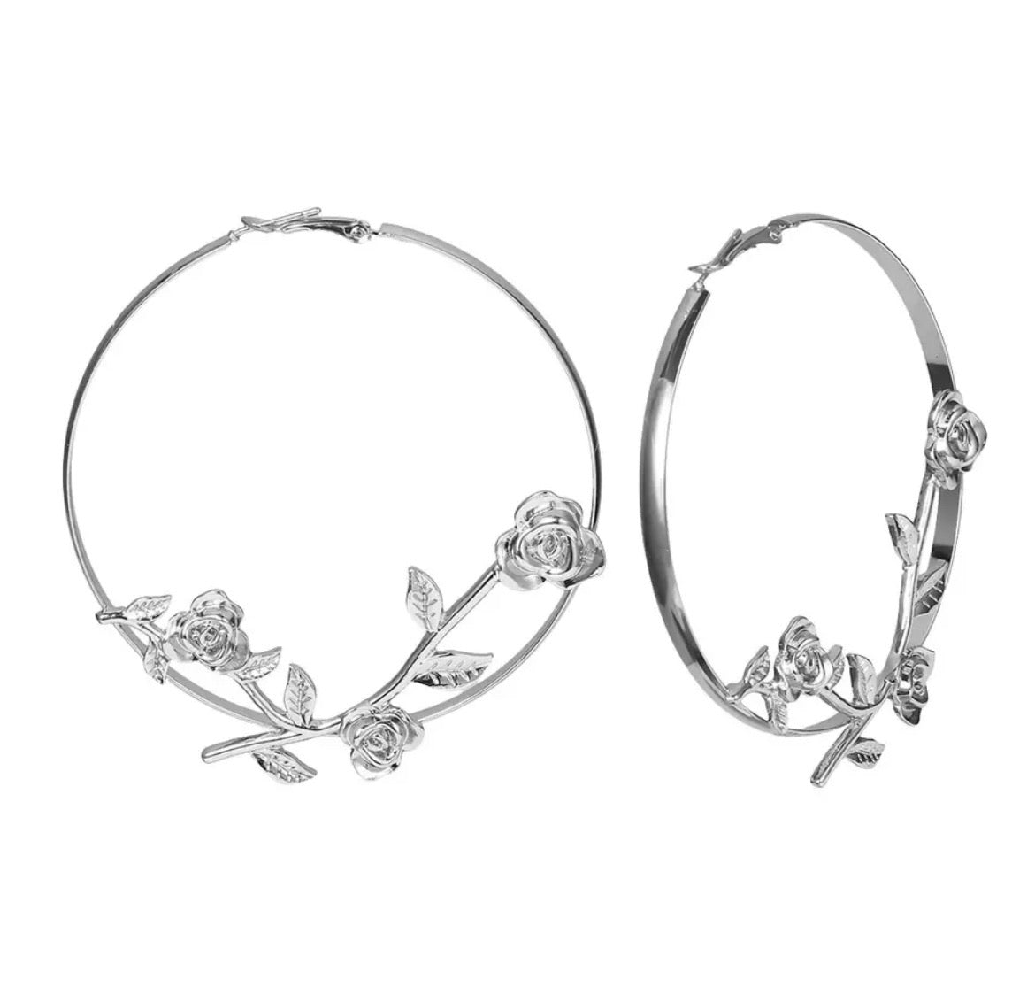 FLORAL HOOP EARRINGS