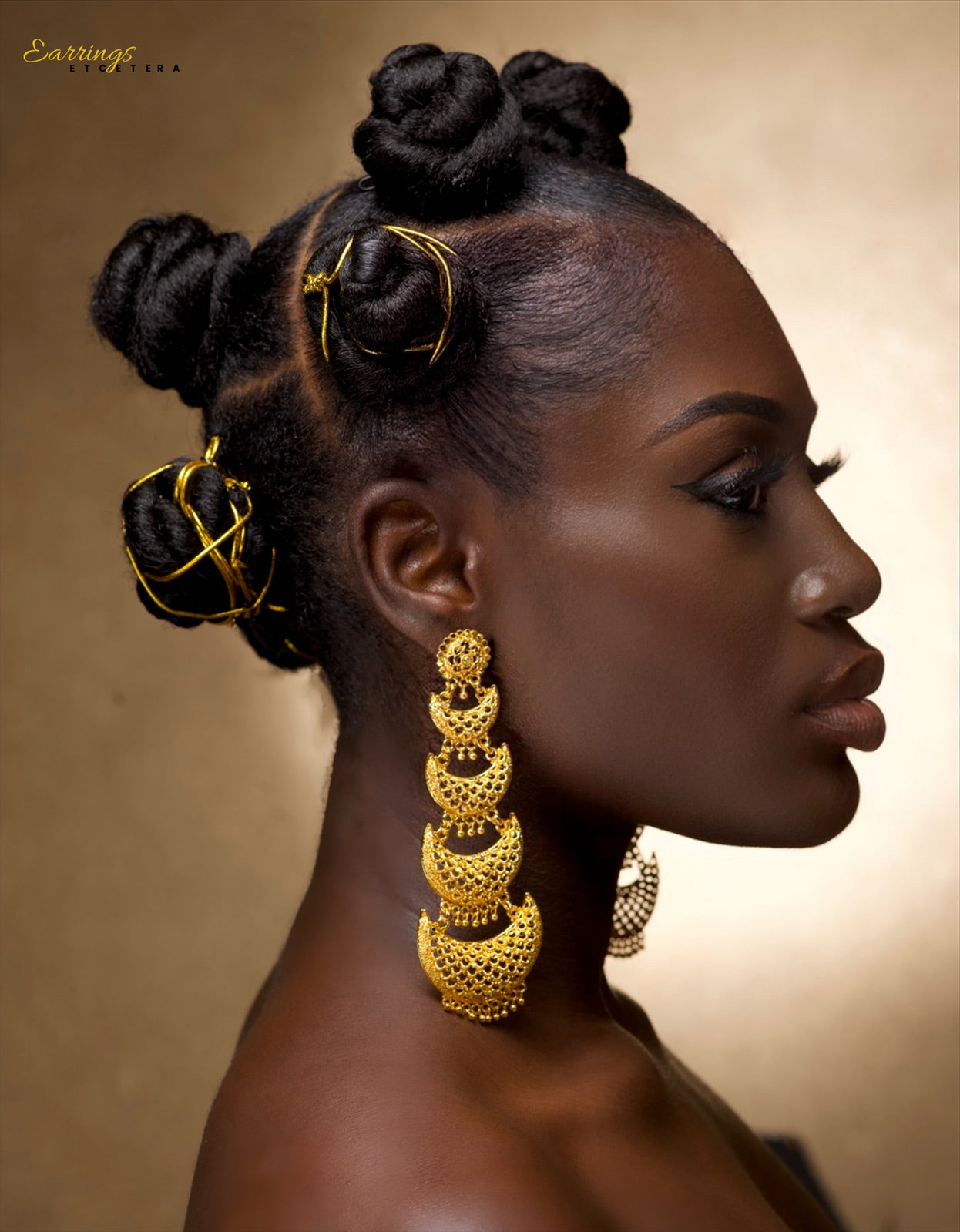 SUMIYAH STATEMENT EARRINGS