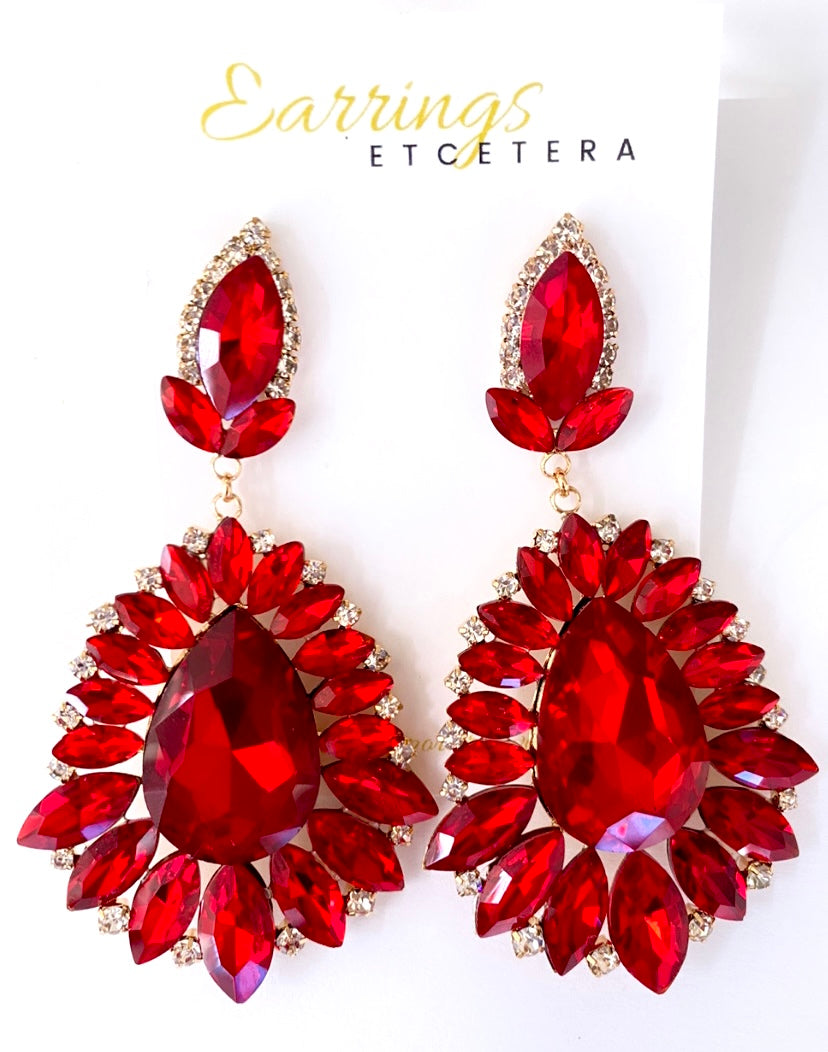 SHELLY STATEMENT EARRINGS