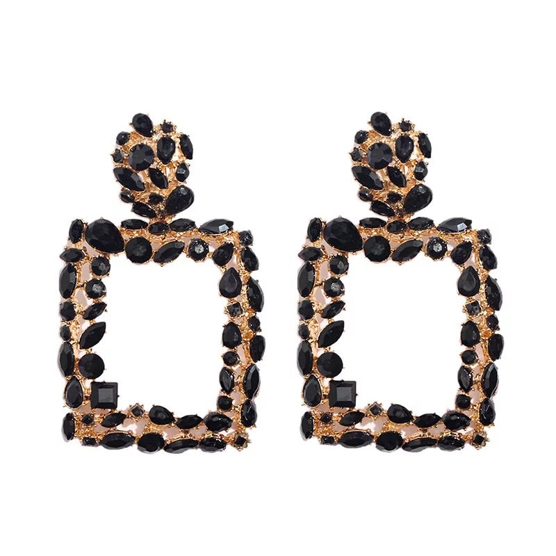 GLITZY SQUARE EARRINGS
