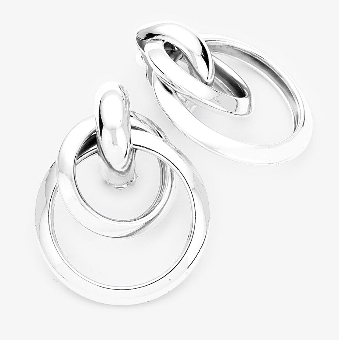 VINA OVERSIZED STUDS (CLIP-ON)