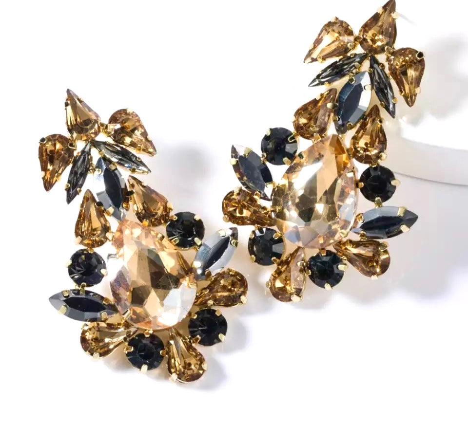 SUZIE STATEMENT EARRINGS