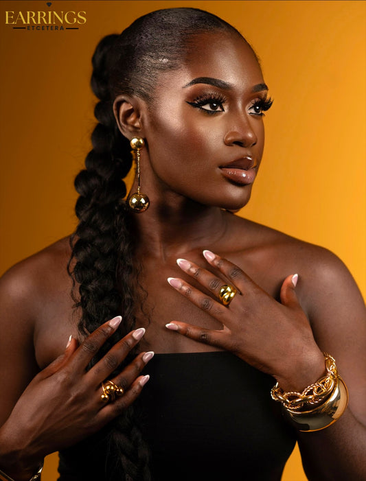 JANELLE STATEMENT EARRINGS