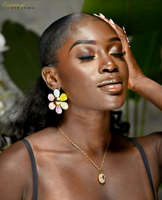 POPPY OVERSIZED STUDS