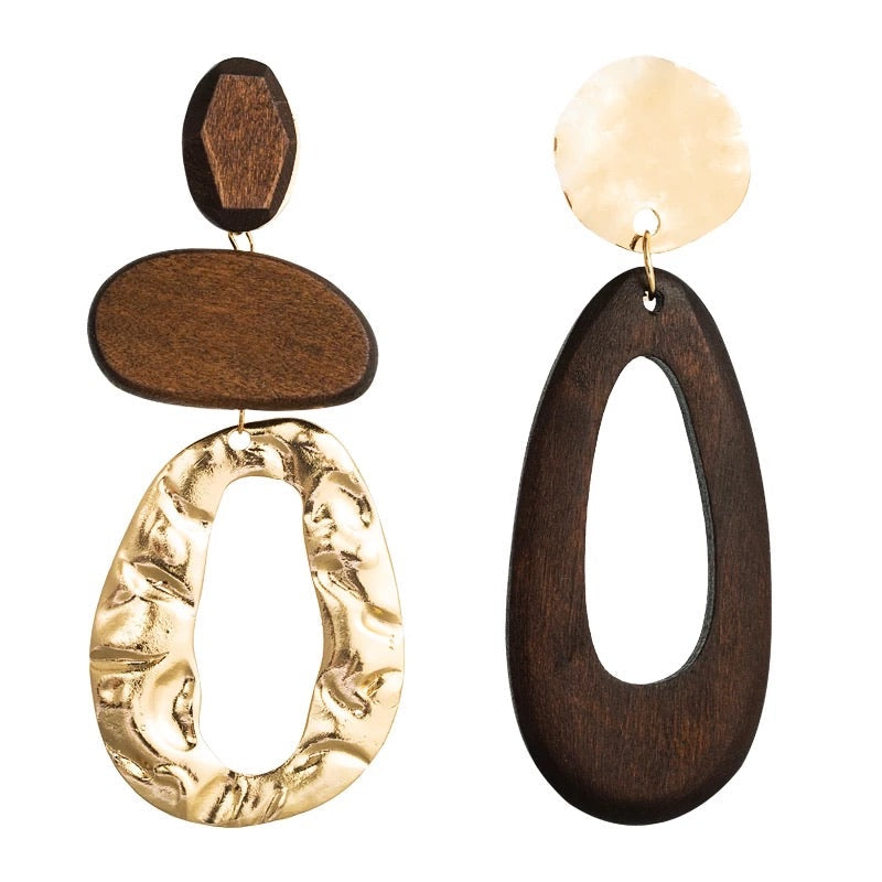 PERFECT-MATCH STATEMENT EARRINGS