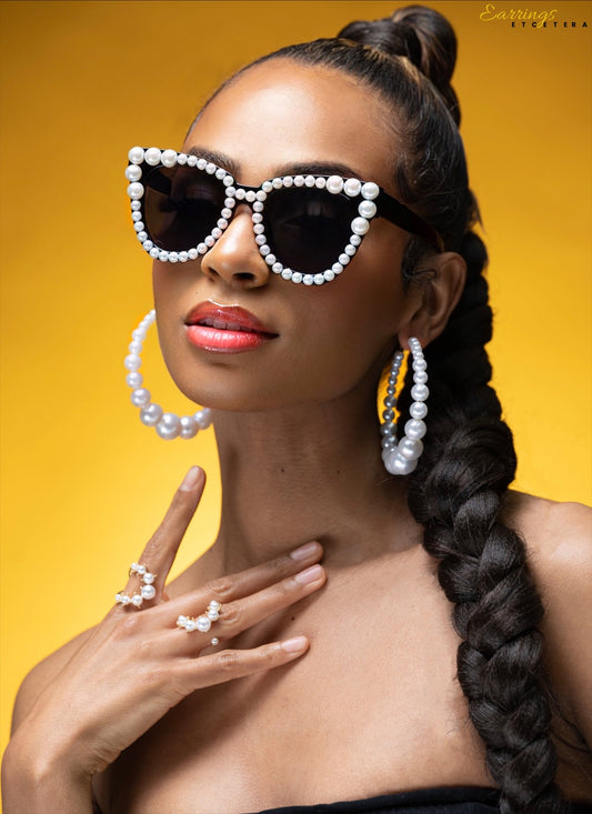 PEARL STUDDED SUNGLASSES