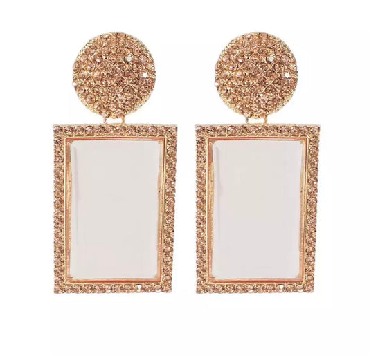 LOLA STATEMENT EARRINGS