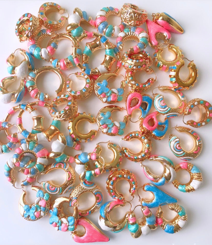 IN LIVING COLOR CHUNKY HOOPS