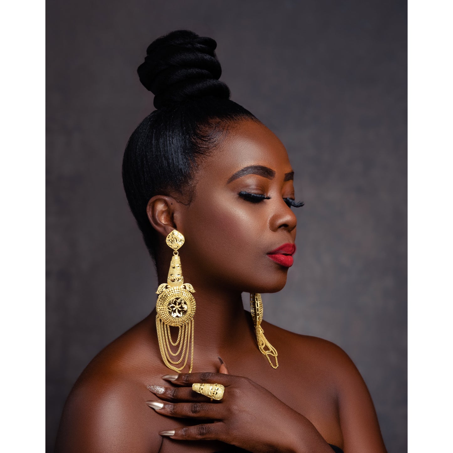 JOLENE STATEMENT EARRINGS