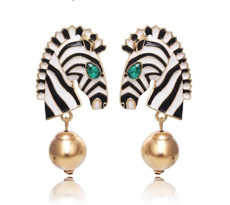 ZEBBIE STATEMENT EARRINGS