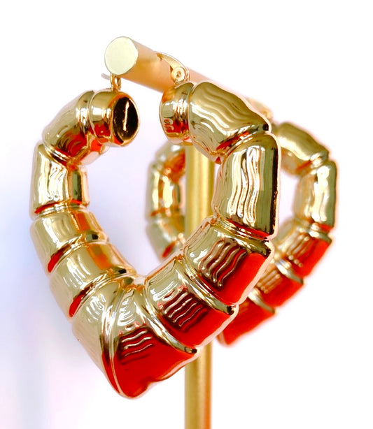CHUNKY HEART HOOPS