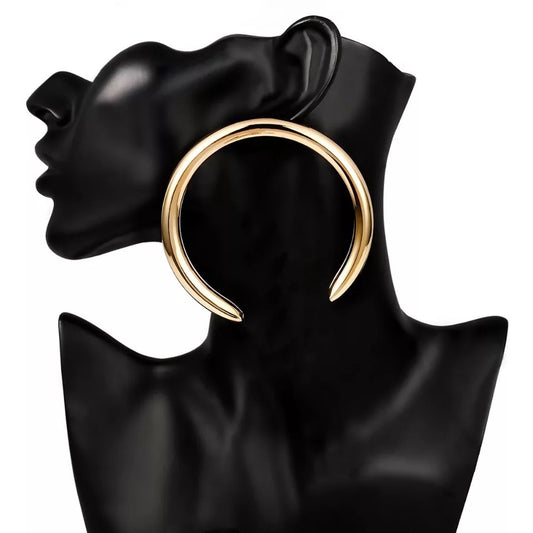 HORSESHOE STATEMENT HOOPS
