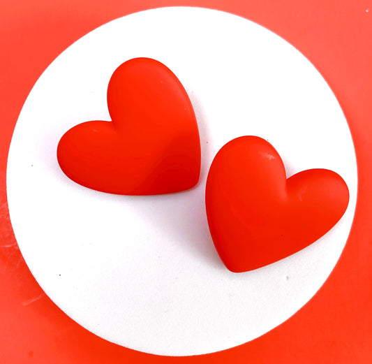 LOVE AFFAIR OVERSIZED STUDS